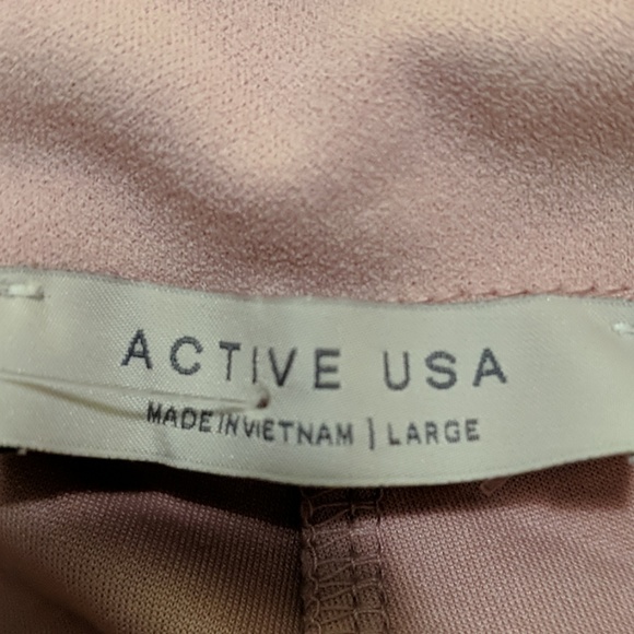 Pink Cuffed Shorts - Picture 4 of 7